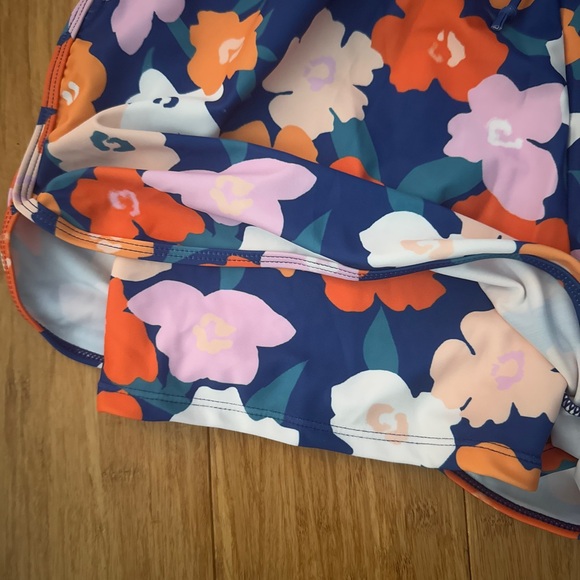 NEW Floral Print Women's Bikini Short Swimsuit Set - Picture 3 of 4